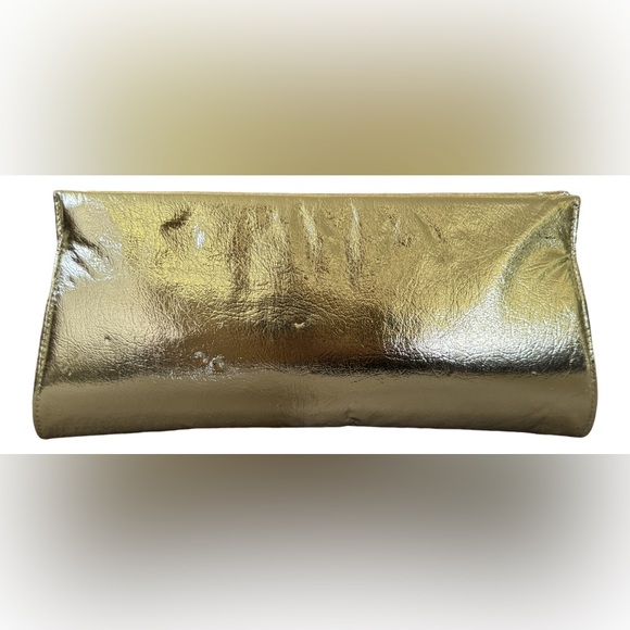 Vintage Gold Metallic Clutch - Picture 1 of 9
